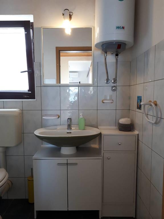 Apartment Dokic Цриквеница Экстерьер фото