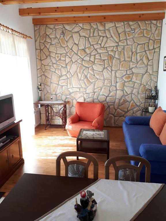 Apartment Dokic Цриквеница Экстерьер фото