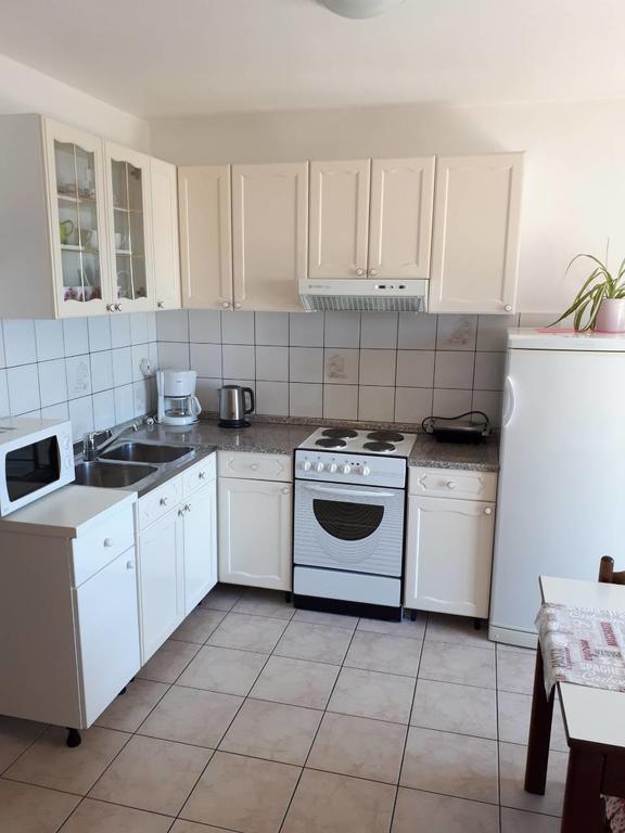 Apartment Dokic Цриквеница Экстерьер фото