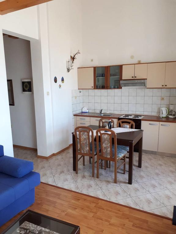 Apartment Dokic Цриквеница Экстерьер фото