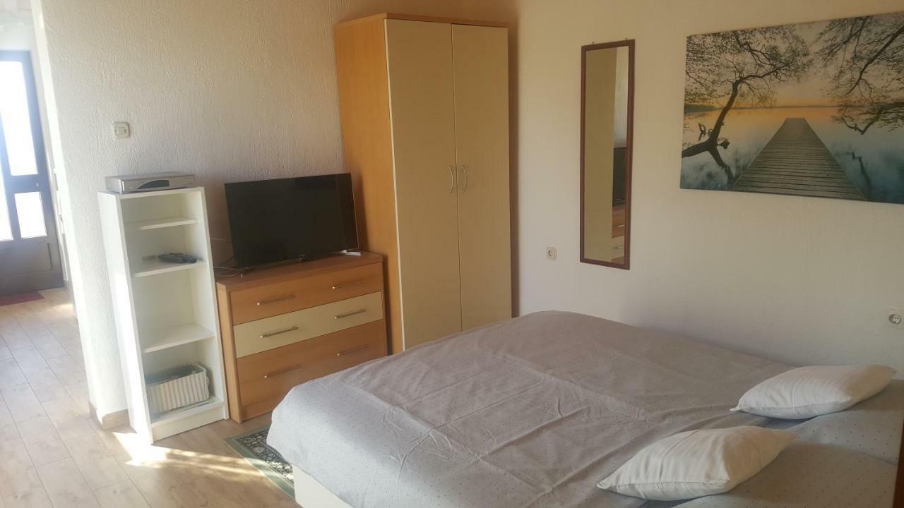 Apartment Dokic Цриквеница Экстерьер фото