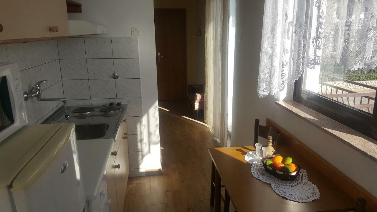 Apartment Dokic Цриквеница Экстерьер фото