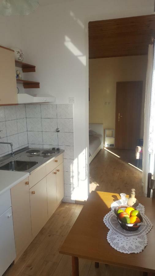 Apartment Dokic Цриквеница Экстерьер фото